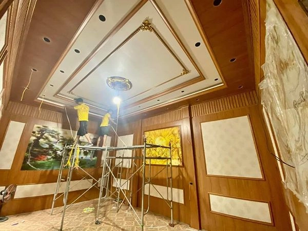 thi công tấm nhựa ốp tường 