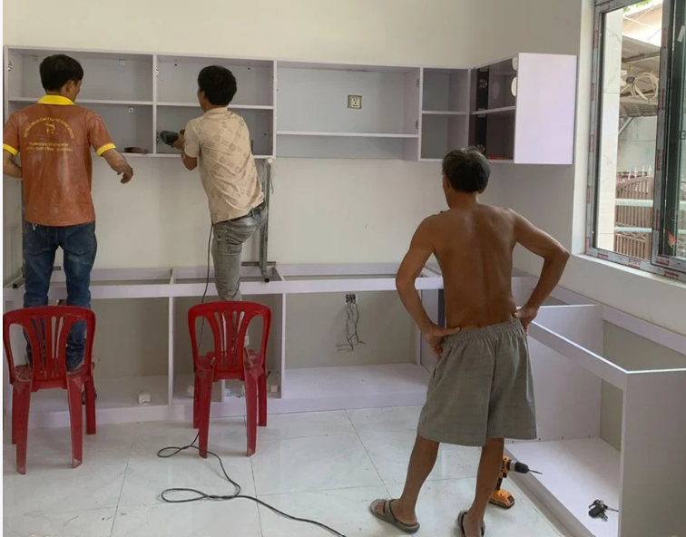 thi công tủ bếp nhựa 