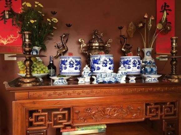 lau dọn bàn thờ ngày rằm