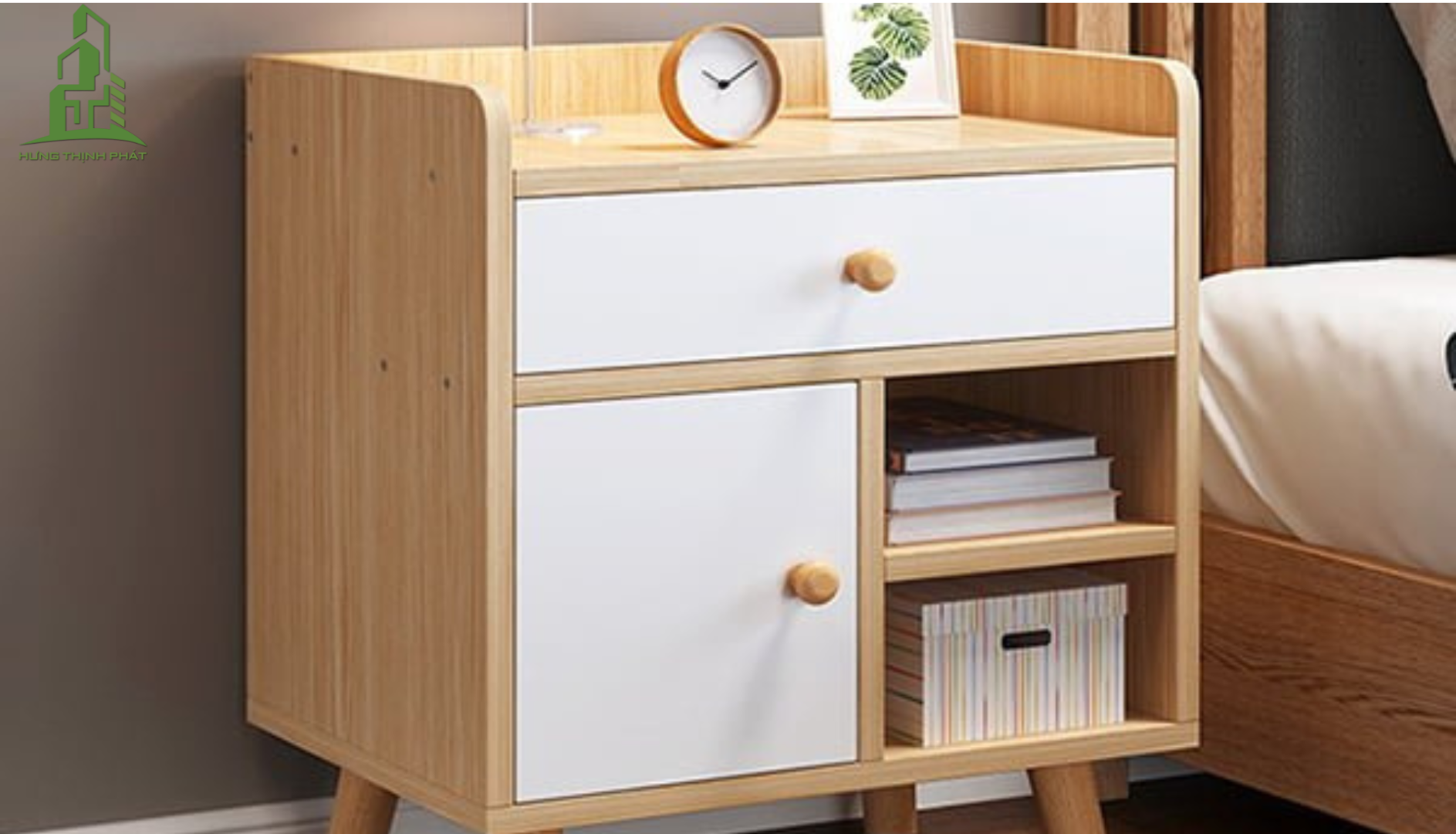Các Mẫu Táp Nhựa Đầu Giường Cao Cấp – Hiện Đại 2025